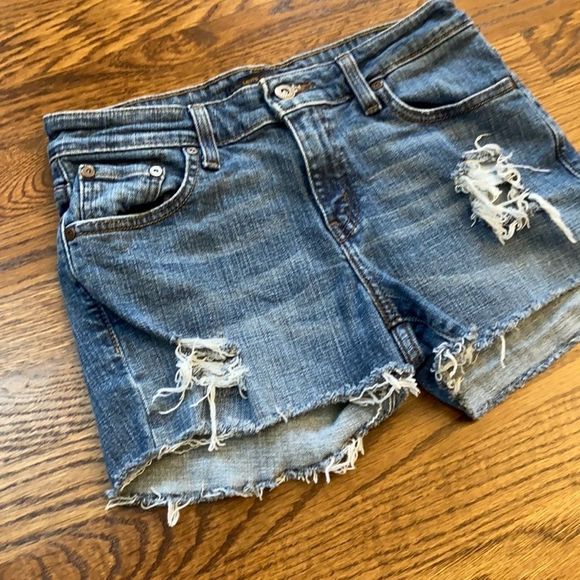 Levi's Pants - Levi’s Red Tab Cut Off Denim Shorts - Size 6